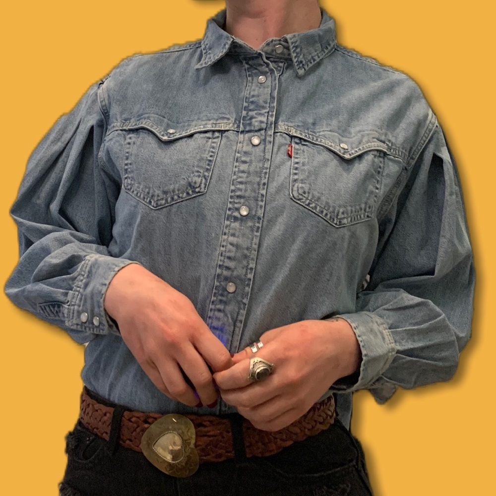 NWT Levi’s Payton Chambray Western Shirt XS